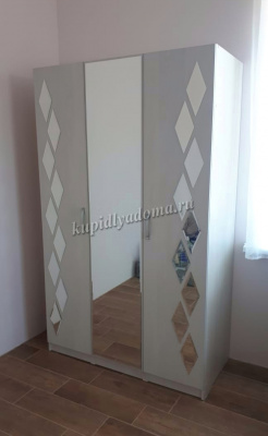 Шкаф Диана 3-х створчатый (Анкор светлый)