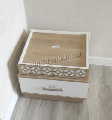 Тумба прикроватная Жасмин (Дуб баррик/Белый лофт)