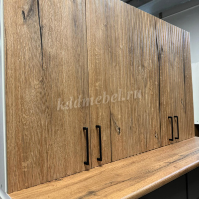 Кухня Кантри 1,2 (Дуб канадский/Карбон вулкан/Столешница Дуб вотан)