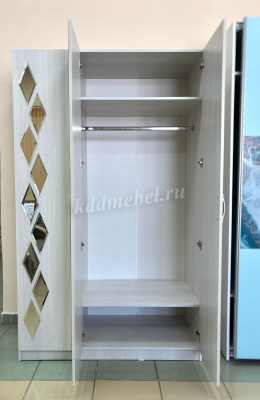 Шкаф Диана 3-х створчатый (Анкор светлый)