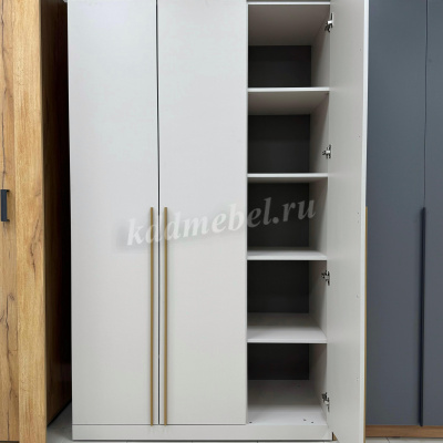 Шкаф распашной Николь-23 3-х створчатый с антресолью (Кашемир/Сатиновое золото)