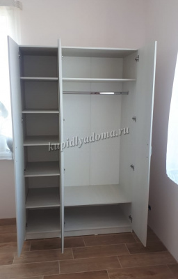 Шкаф Диана 3-х створчатый (Анкор светлый)